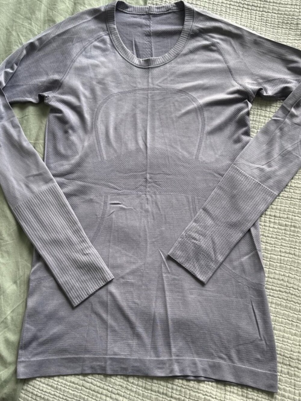 Lululemon lilac swiftly tech long sleeve